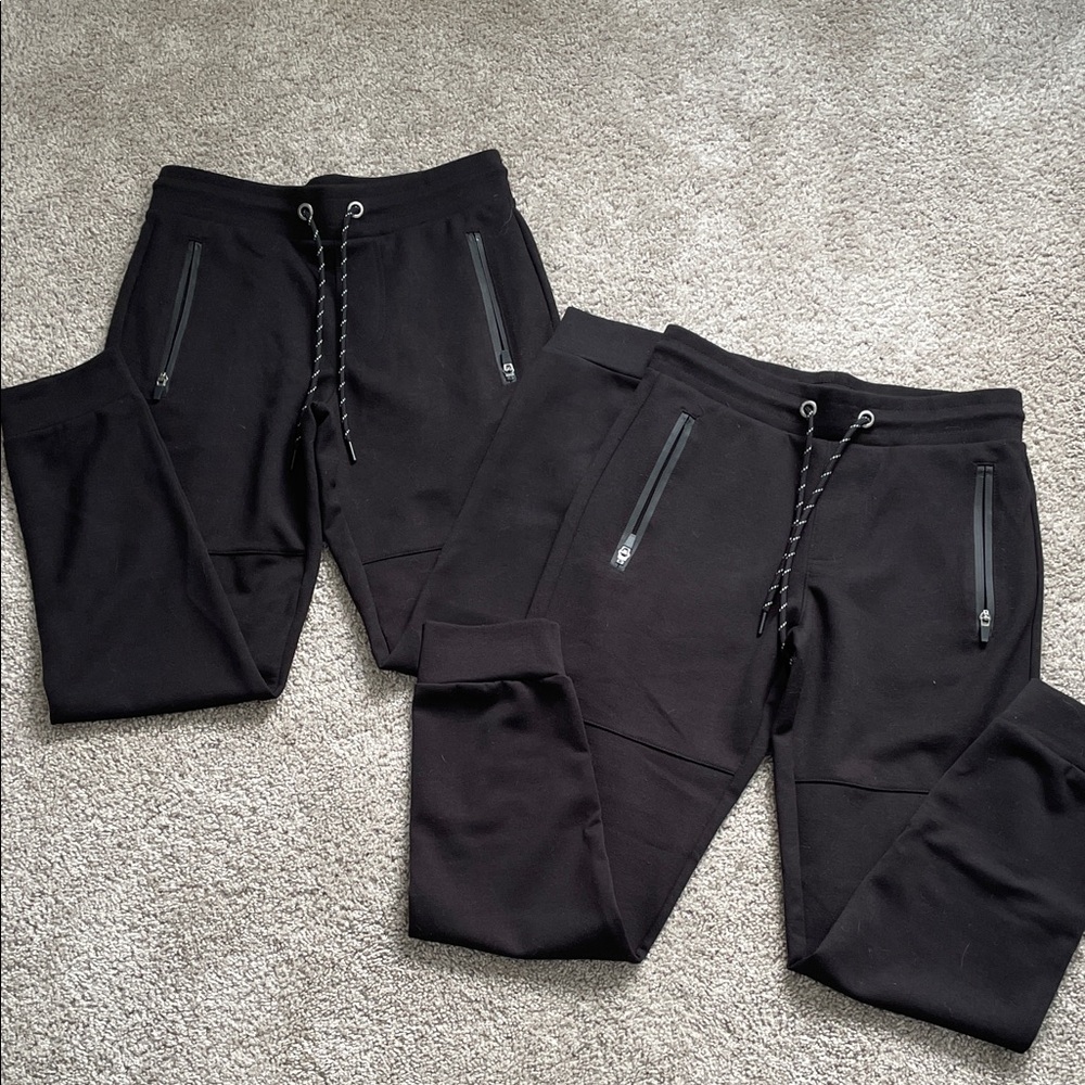 2 Pair of AEROPOSTALE Men's XS Black Joggers Sweatpants. Excellent Condition
